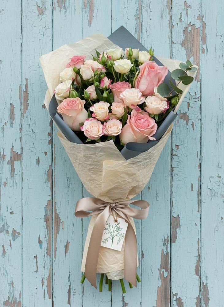 Букет цветов из: Розы в Сурске