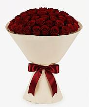 Букет 101 Бордовая роза Блэк Бакарра в Сурске