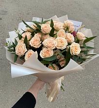 Букет Кремовые розы Латте в Сурске