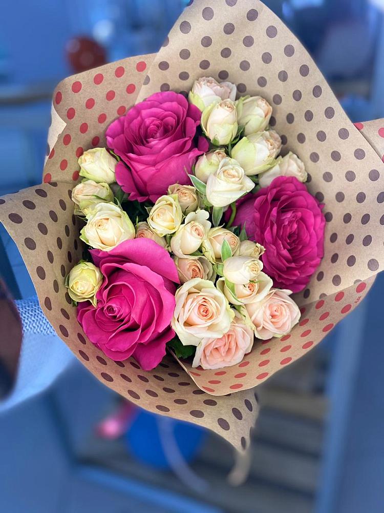 Букет цветов из: Розы в Сурске