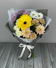 Букет цветов из:  Розы, Герберы и Хризантемы в Сурске