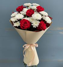 Букет цветов из:  Розы и Хризантемы в Сурске