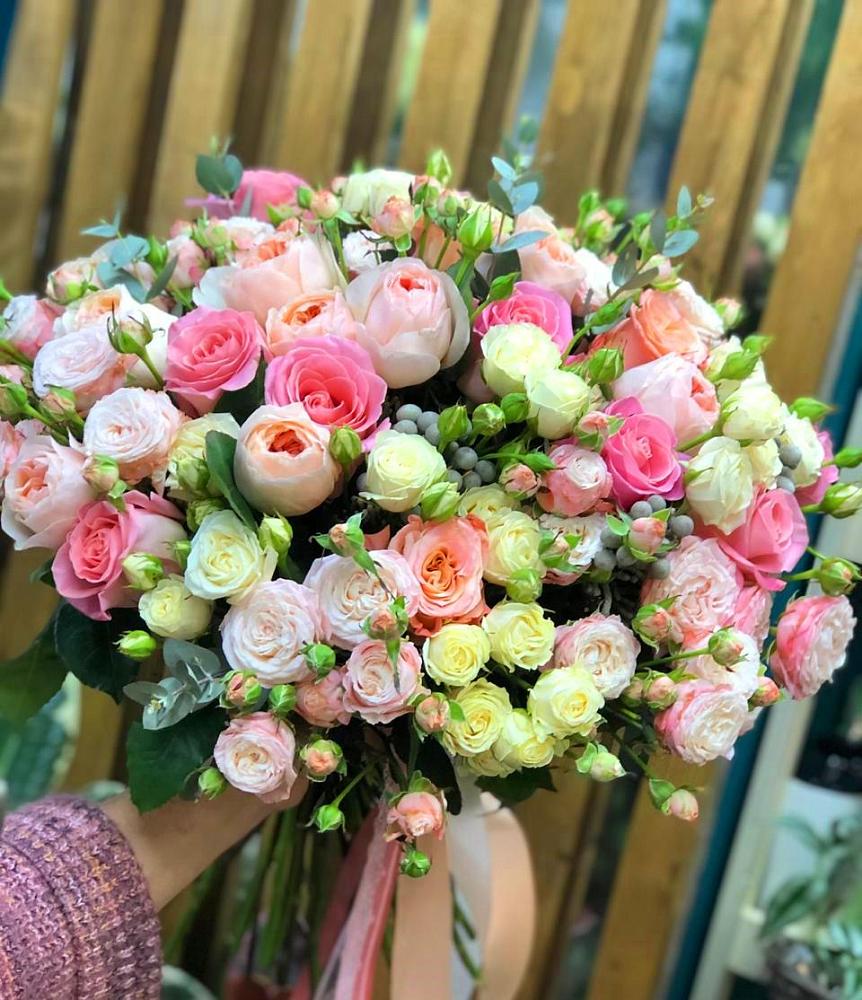 Букет цветов из: Розы в Сурске