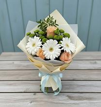 Букет цветов из:  Герберы, Розы и Хризантемы в Сурске