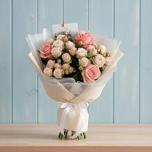 Букет цветов из:  Розы в Сурске
