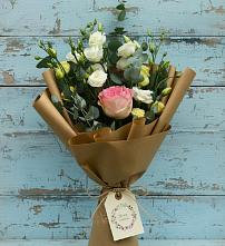 Букет цветов из:  Розы и Лизиантусы #REPLACE_PRED# Сурске