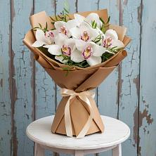 Букет цветов из:  Орхидеи и Розы в Сурске
