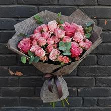 Букет цветов из:  Розы в Сурске